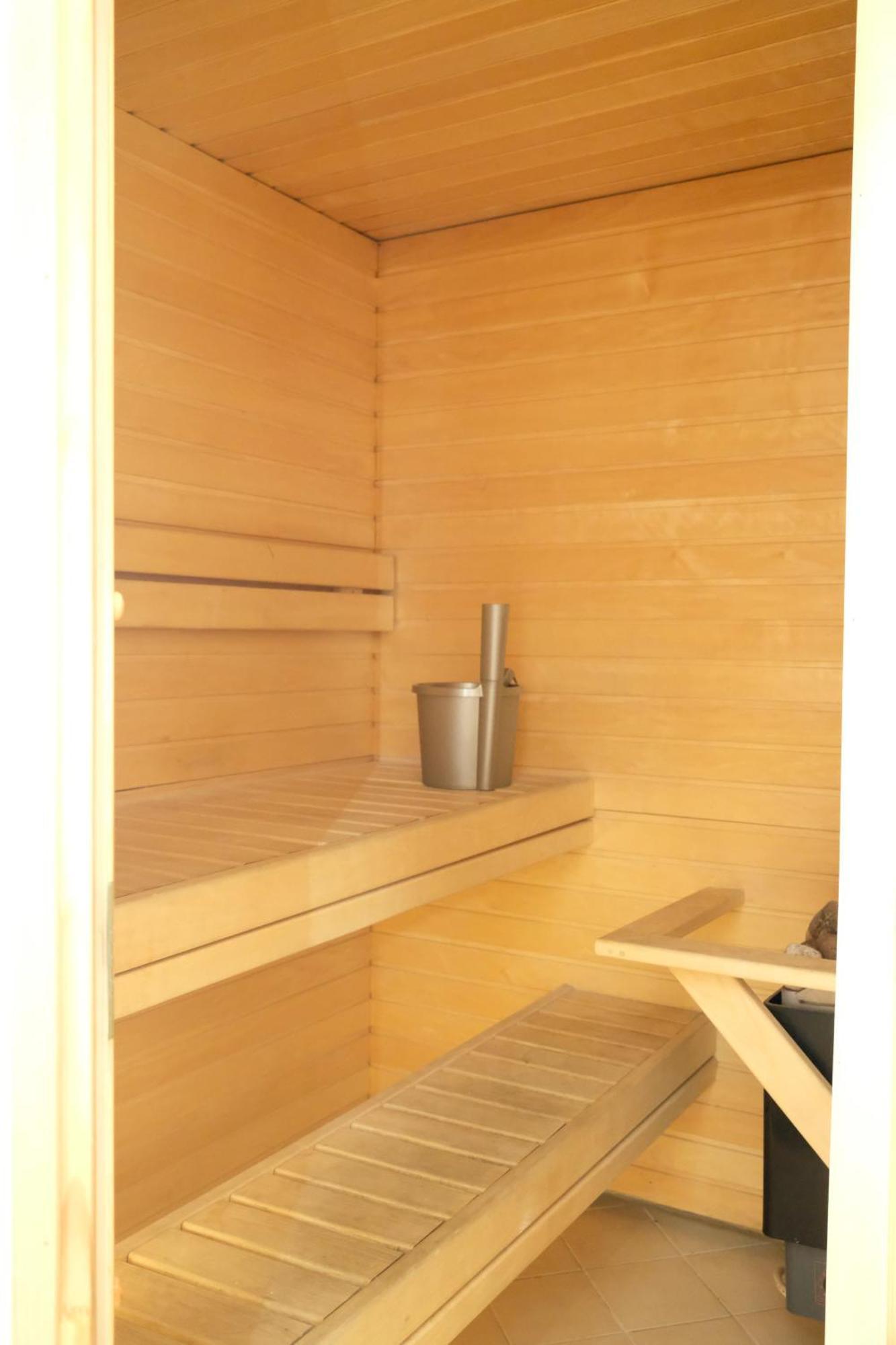 Tallinn City Apartments Roosikrantsi ภายนอก รูปภาพ
