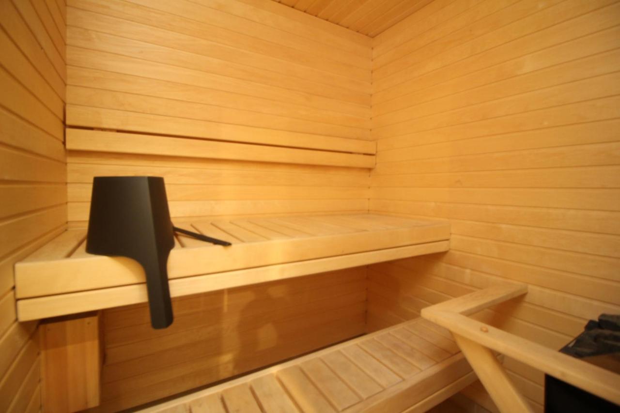 Tallinn City Apartments Roosikrantsi ภายนอก รูปภาพ